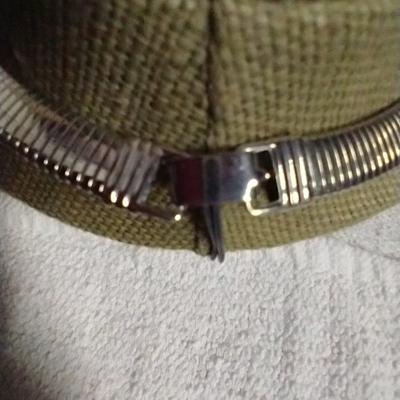 Silvertone wavy design snake chain collar choker necklace - Picture 4 of 4